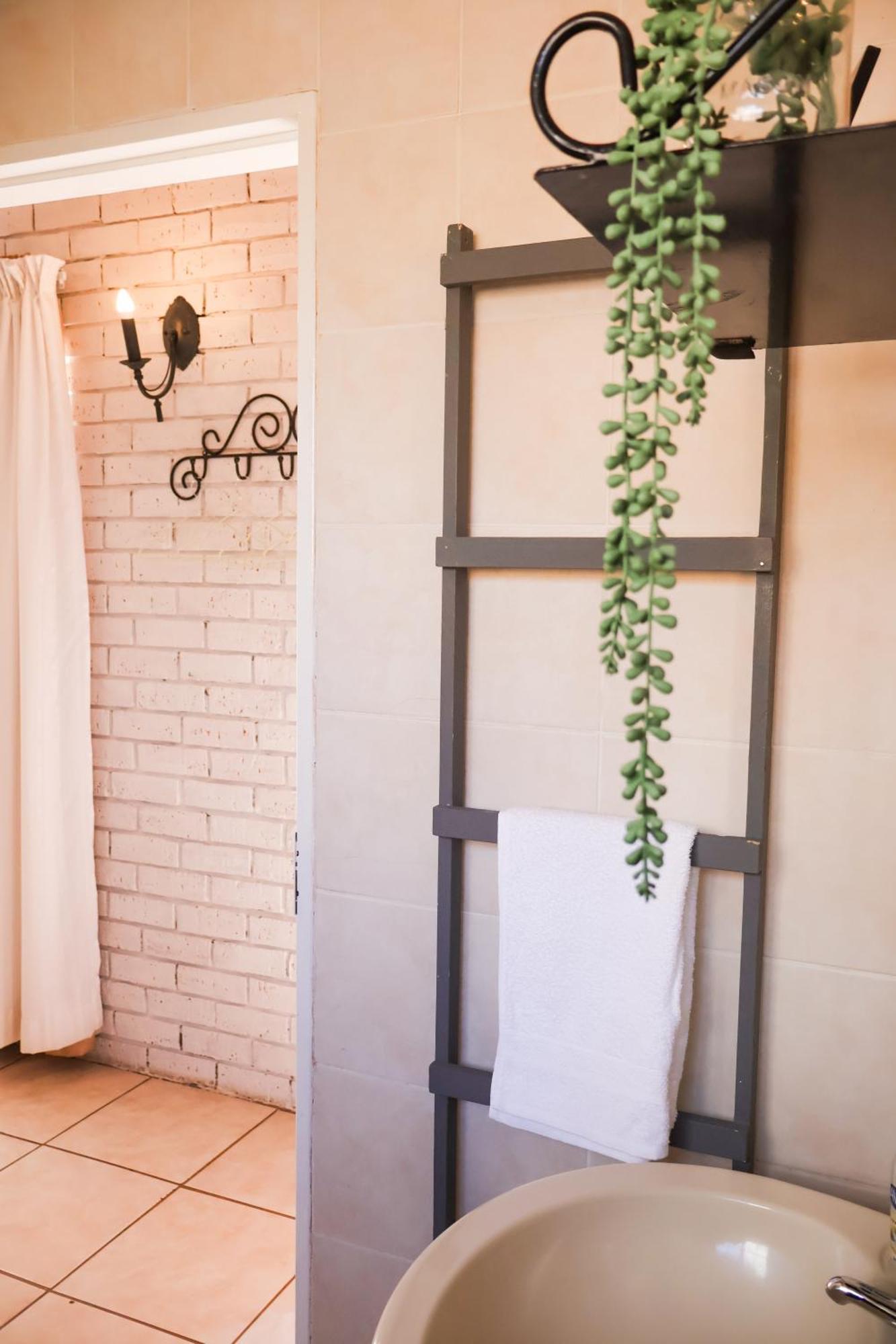 Bed and Breakfast Rooiberg View Кларенс Екстер'єр фото