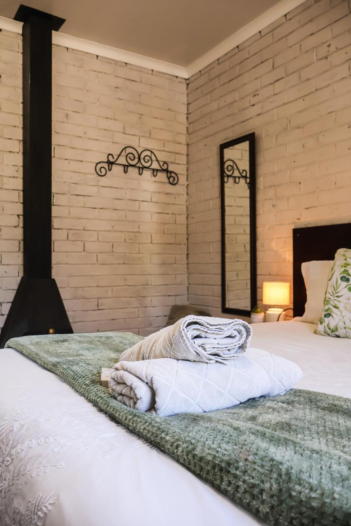 Bed and Breakfast Rooiberg View Кларенс Екстер'єр фото