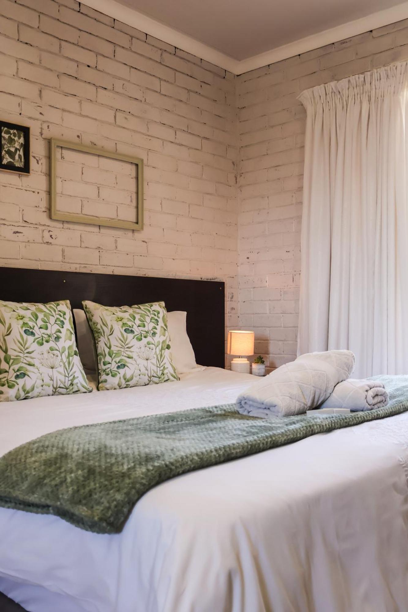 Bed and Breakfast Rooiberg View Кларенс Екстер'єр фото