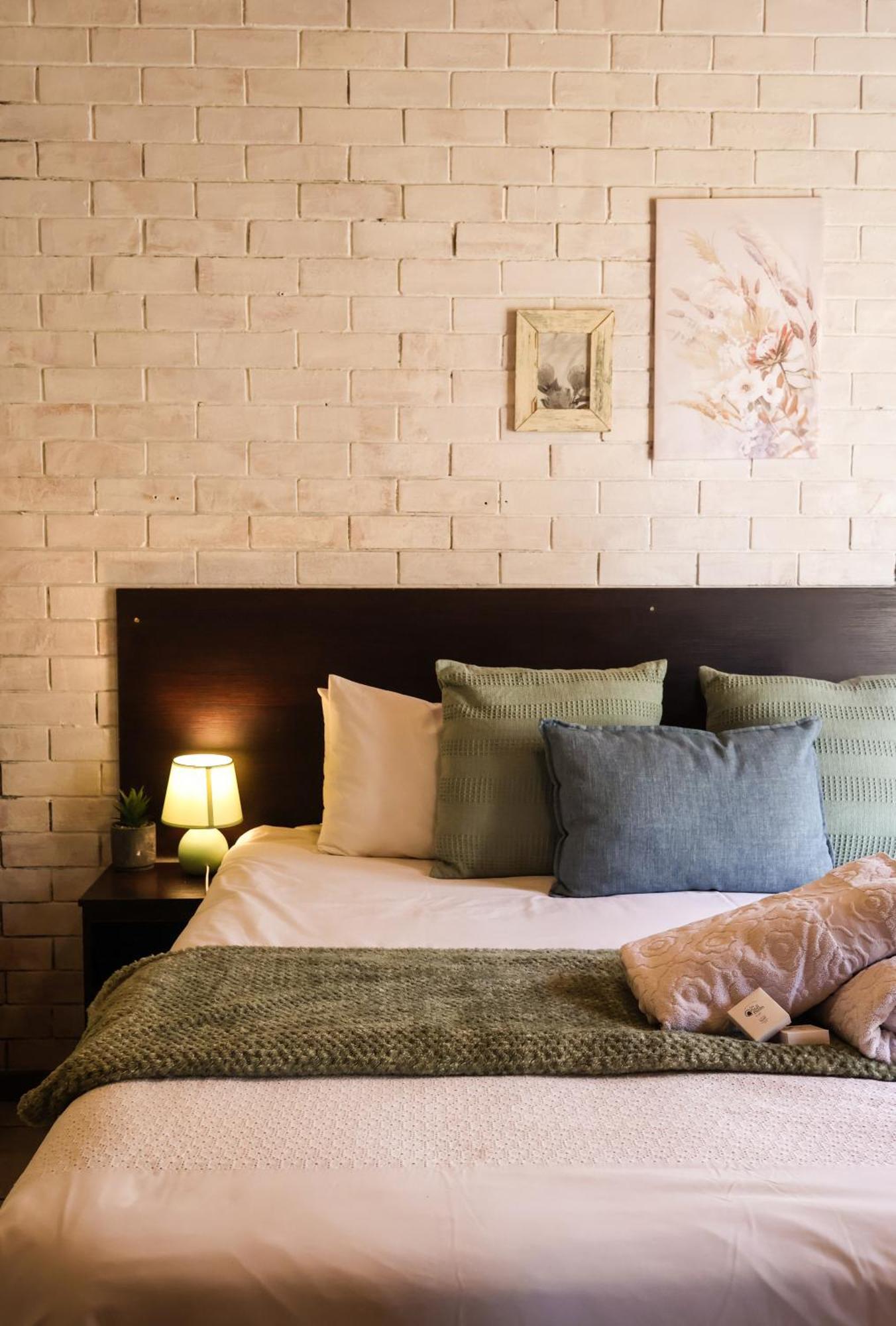 Bed and Breakfast Rooiberg View Кларенс Екстер'єр фото